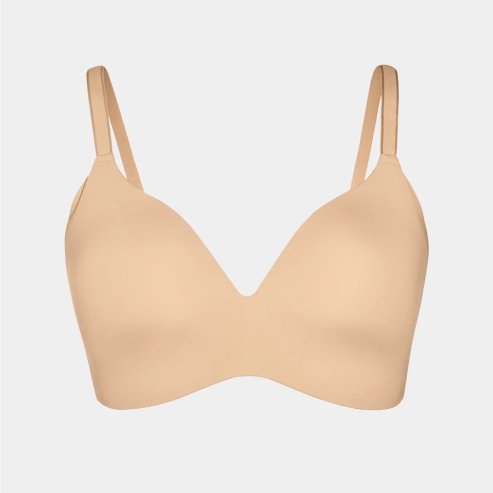 KNIX WingWoman Contour Bra in Warm Sand Wireless T-shirt Bra, size 7+